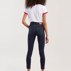 LEVIS • 721 high rise skinny